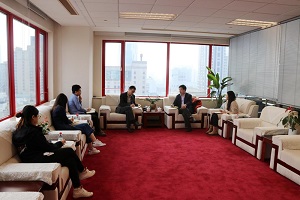 中信银行上海分行投行部一行 与上海利程租赁开展业务交流