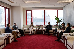上海捷亮投资公司董事长一行 再次拜访上海利程开展业务交流